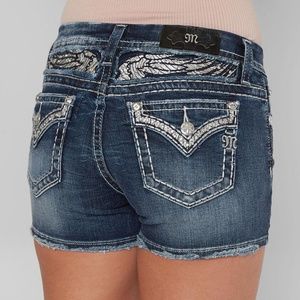 Miss me shorts size 32 midrise easy